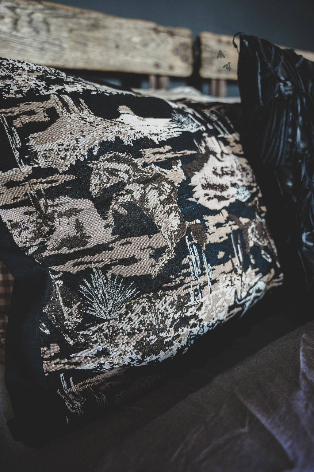 ROGUE RUSTLERS [SET OF 2 PILLOWCASES]